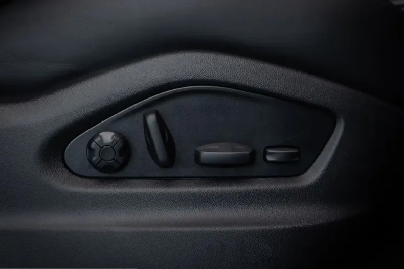 Porsche Cayenne din 2024 cu 50.000 km - oferta POR203951 - foto 13