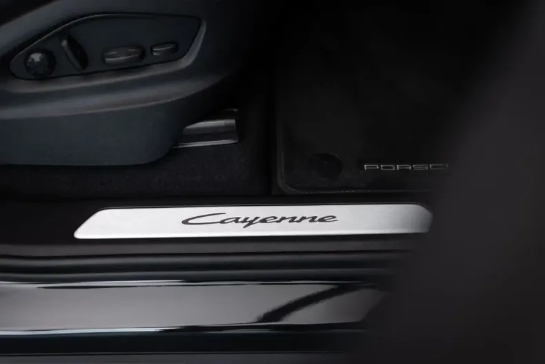 Porsche Cayenne din 2024 cu 50.000 km - oferta POR203951 - foto 14