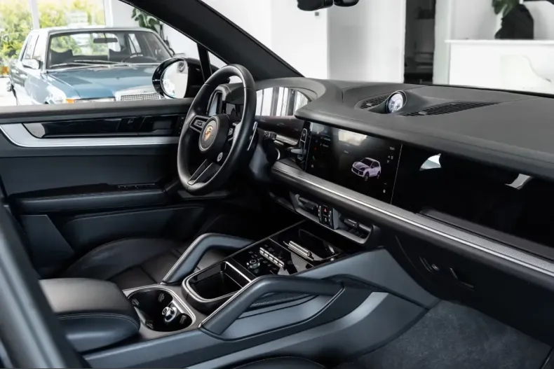 Porsche Cayenne din 2024 cu 50.000 km - oferta POR203951 - foto 22