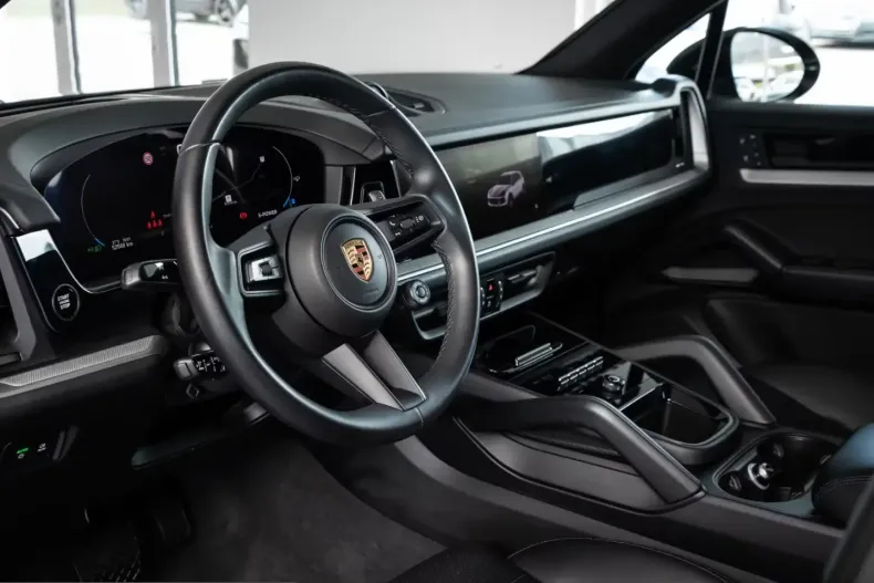 Porsche Cayenne din 2024 cu 50.000 km - oferta POR203951 - foto 33