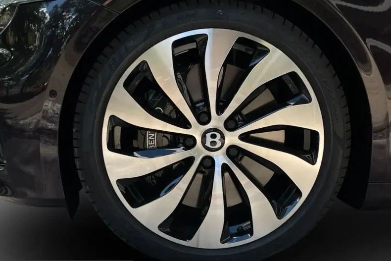 Bentley Continental GTC din 2025 cu 8.200 km - oferta BEN203957 - foto 4