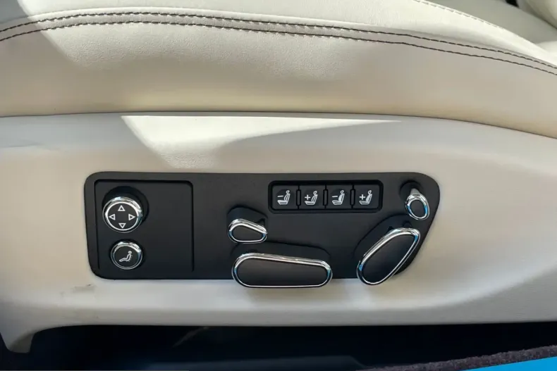 Bentley Continental GTC din 2025 cu 8.200 km - oferta BEN203957 - foto 8