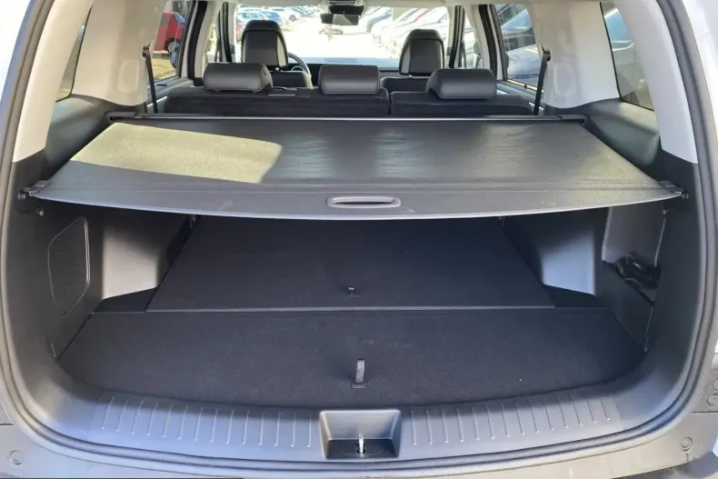 Hyundai Santa Fe din 2025 cu 17.540 km - oferta HYU203961 - foto 21