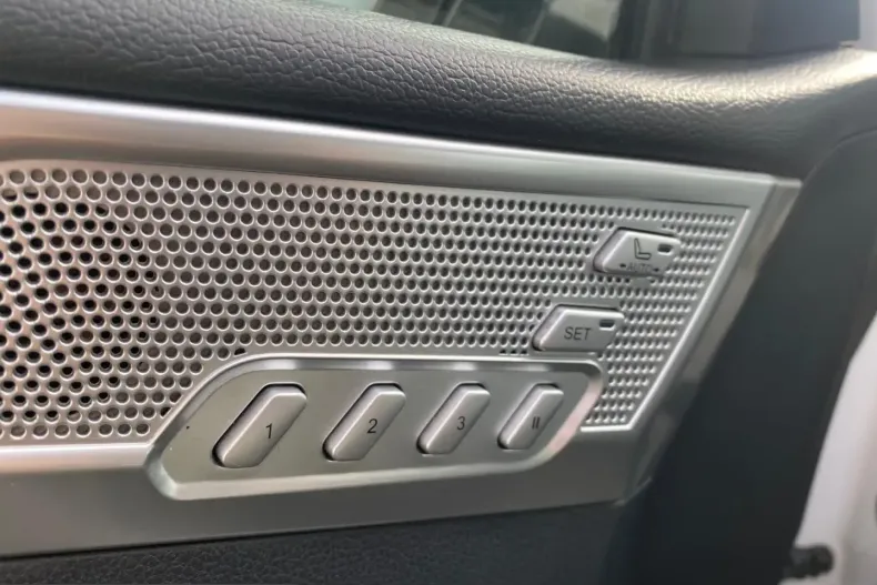 KGM Rexton din 2023 cu 73.385 km - oferta KGM203964 - foto 34