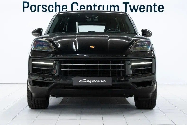 Porsche Cayenne din 2023 cu 61.514 km - oferta POR203966 - foto 2