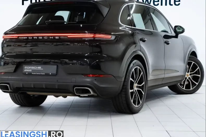 Porsche Cayenne din 2023 cu 61.514 km - oferta POR203966 - foto 4