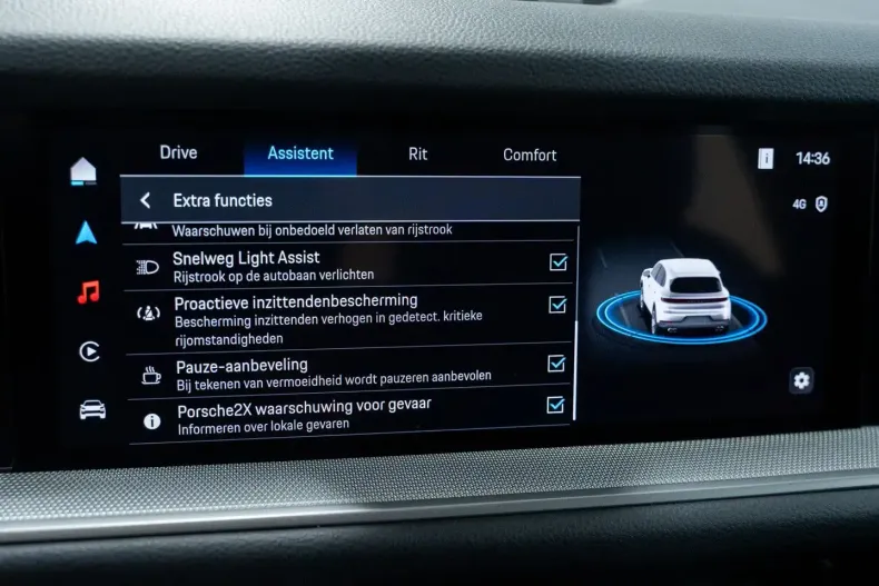 Porsche Cayenne din 2023 cu 61.514 km - oferta POR203966 - foto 24