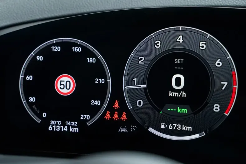 Porsche Cayenne din 2023 cu 61.514 km - oferta POR203966 - foto 34