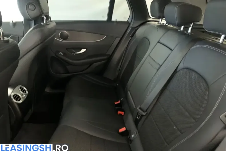 Mercedes-Benz GLC 300 (Clasa GLC) din 2021 cu 45.000 km - oferta MER203967 - foto 18