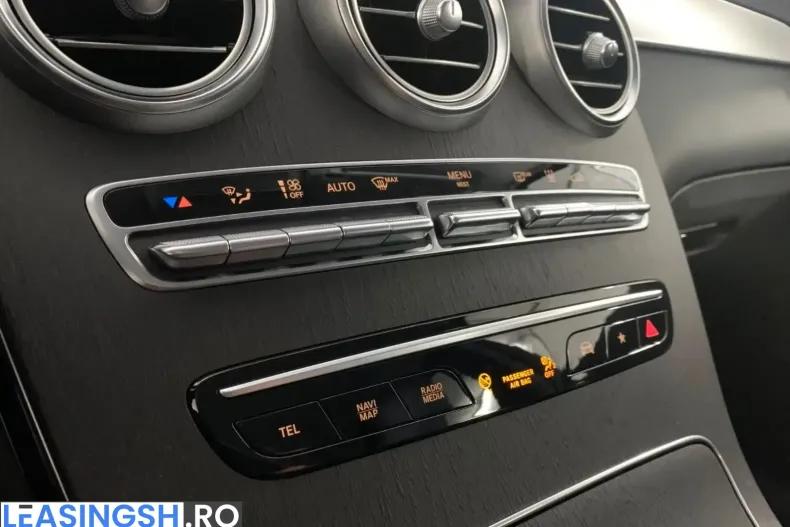 Mercedes-Benz GLC 300 (Clasa GLC) din 2021 cu 45.000 km - oferta MER203967 - foto 20