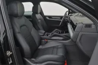 Porsche Cayenne din 2024 cu 24.000 km - oferta POR203969 - foto 20