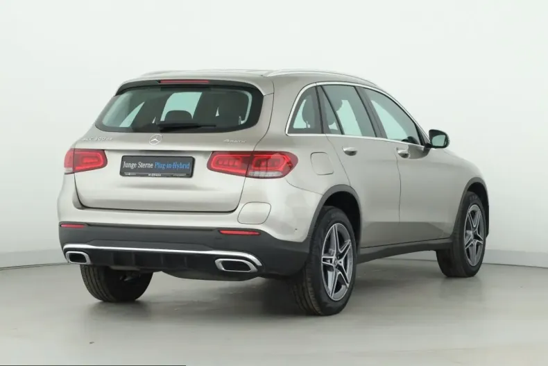 Mercedes-Benz GLC 300 (Clasa GLC) din 2021 cu 79.398 km - oferta MER203970 - foto 2