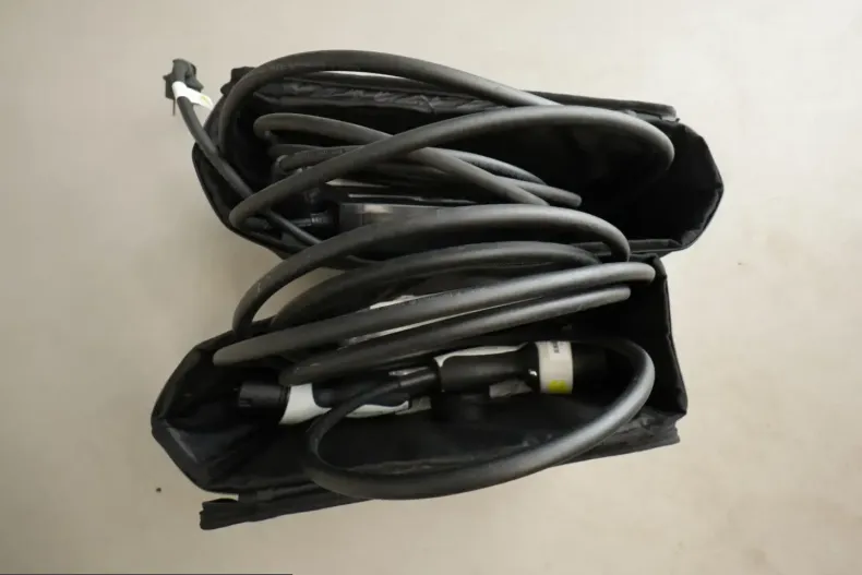 Mercedes-Benz GLC 300 (Clasa GLC) din 2021 cu 79.398 km - oferta MER203970 - foto 23