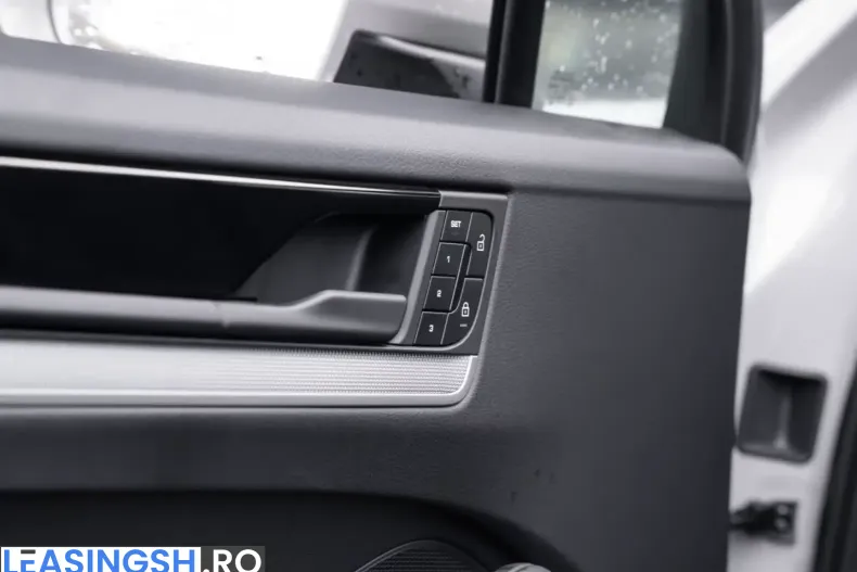 Porsche Cayenne din 2024 cu 44.479 km - oferta POR203977 - foto 12