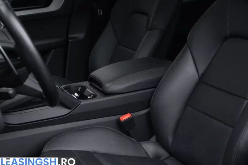 Porsche Cayenne din 2024 cu 44.479 km - oferta POR203977 - foto 28