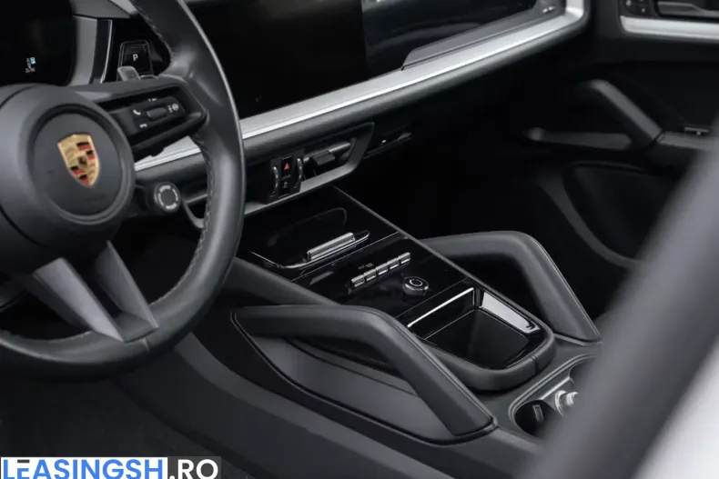 Porsche Cayenne din 2024 cu 44.479 km - oferta POR203977 - foto 31