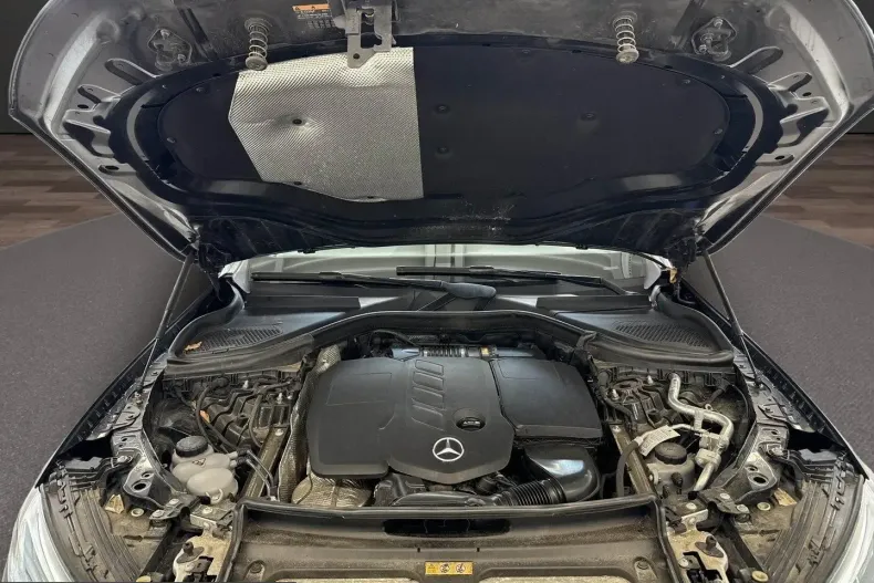 Mercedes-Benz GLC 200 (Clasa GLC) din 2023 cu 148.500 km - oferta MER203978 - foto 17