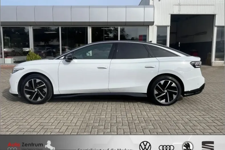 Volkswagen ID.7 din 2024 cu 13.000 km - oferta VOL203980 - foto 3