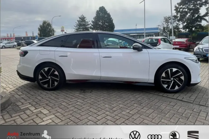 Volkswagen ID.7 din 2024 cu 13.000 km - oferta VOL203980 - foto 4