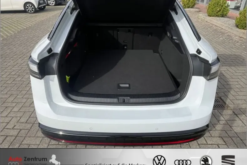 Volkswagen ID.7 din 2024 cu 13.000 km - oferta VOL203980 - foto 8