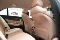 Mercedes-Benz E 300 (Clasa E) din 2021 cu 102.500 km - oferta MER203984 - foto 19