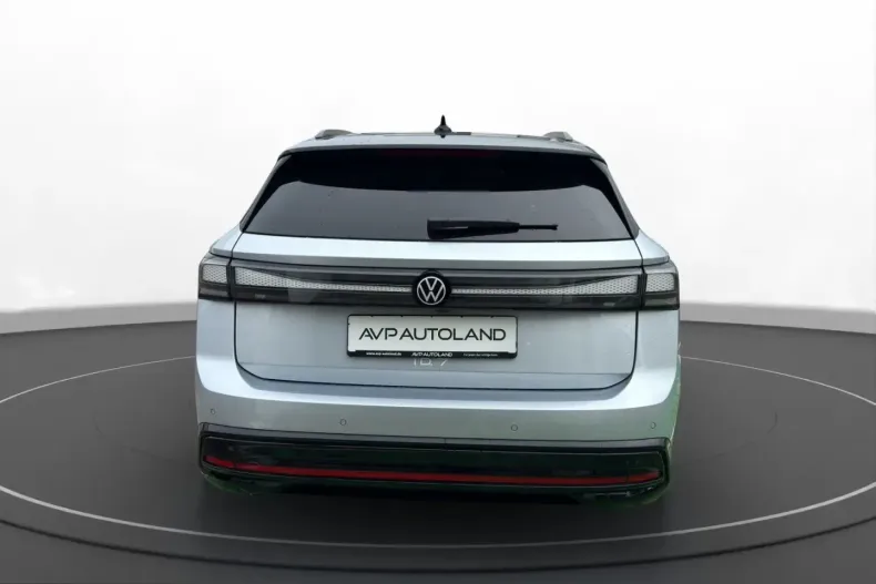 Volkswagen ID.7 din 2024 cu 24.202 km - oferta VOL203985 - foto 5