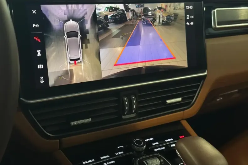 Porsche Cayenne din 2023 cu 62.000 km - oferta POR203987 - foto 22