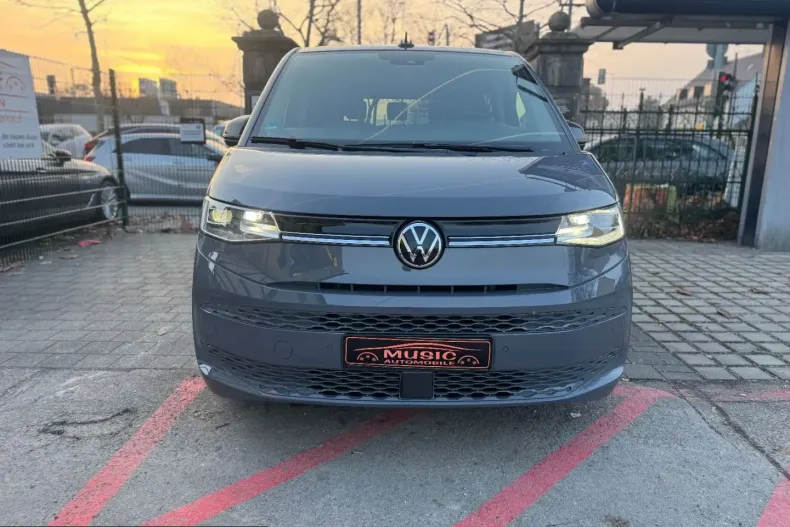 Volkswagen T7 Multivan din 2024 cu 29.000 km - oferta VOL203988 - foto 2