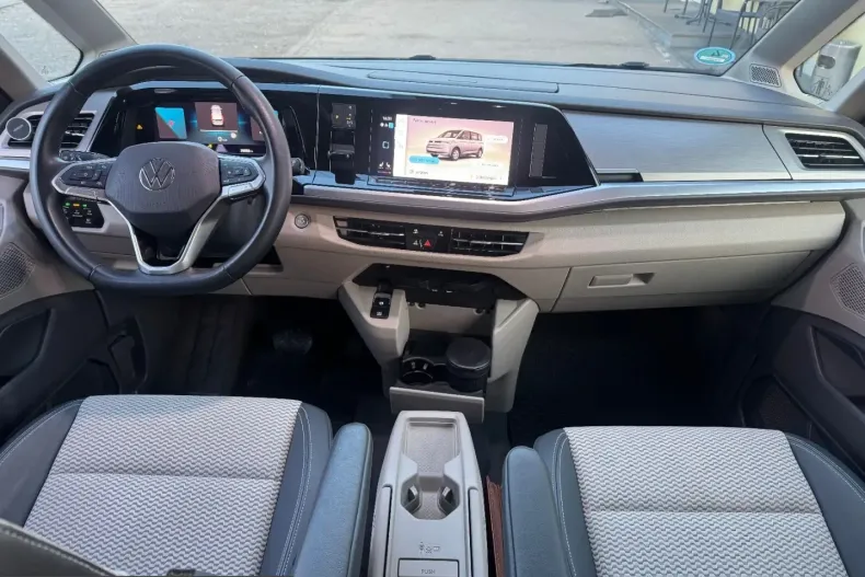 Volkswagen T7 Multivan din 2024 cu 29.000 km - oferta VOL203988 - foto 9