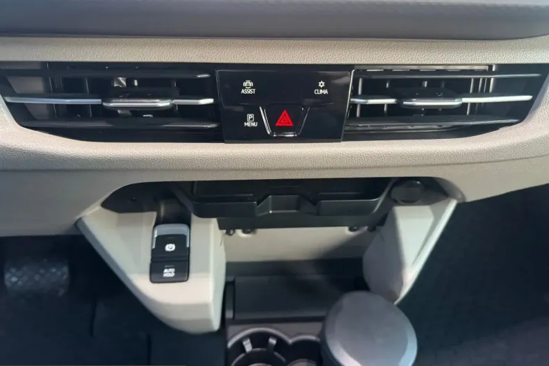 Volkswagen T7 Multivan din 2024 cu 29.000 km - oferta VOL203988 - foto 13