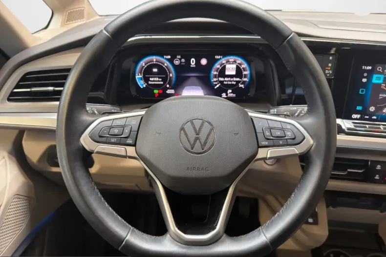 Volkswagen T7 Multivan din 2024 cu 46.100 km - oferta VOL203989 - foto 18