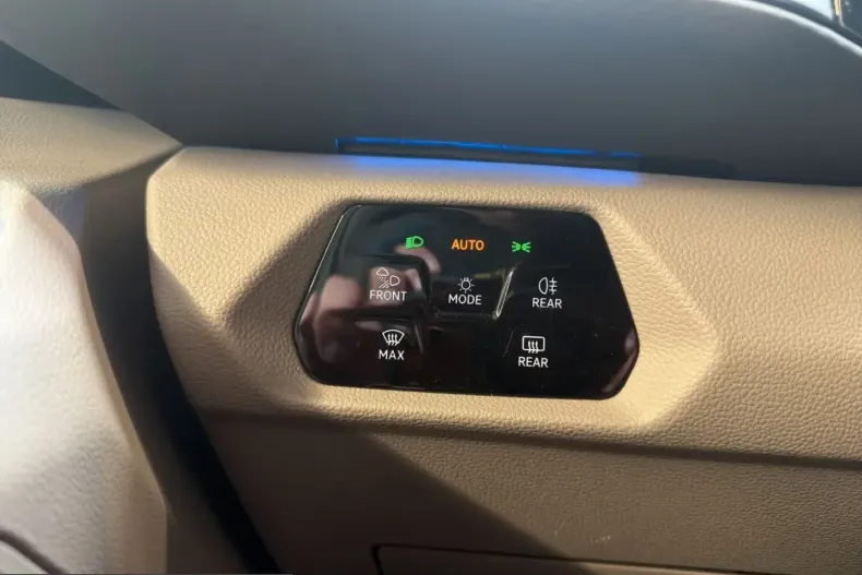 Volkswagen T7 Multivan din 2024 cu 46.100 km - oferta VOL203989 - foto 24