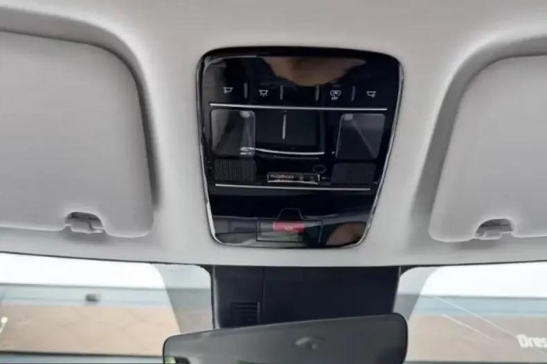 Hyundai Santa Fe din 2025 cu 15.623 km - oferta HYU203993 - foto 11