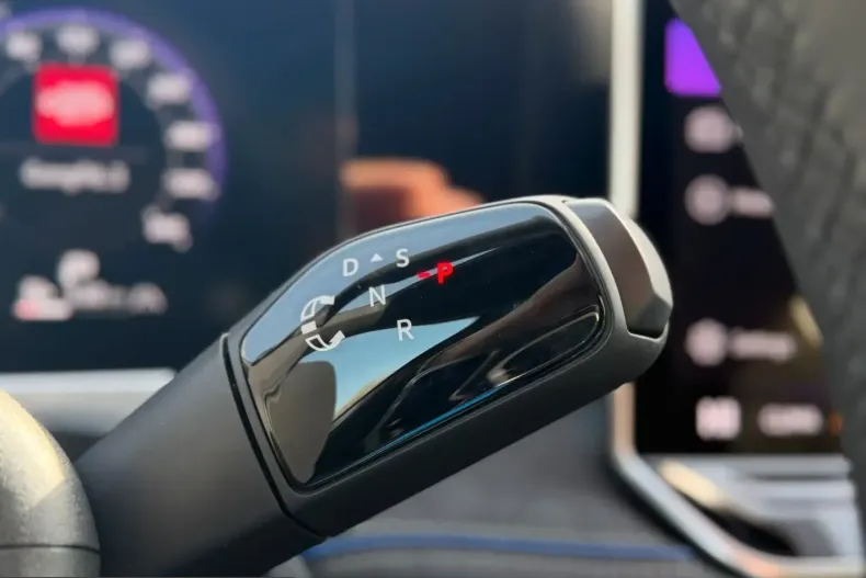 Volkswagen Passat din 2025 cu 49.900 km - oferta VOL203994 - foto 23