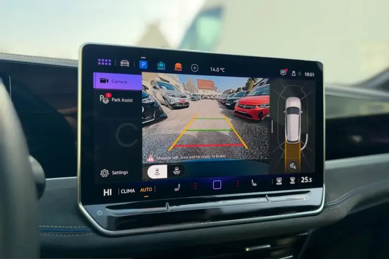 Volkswagen Passat din 2025 cu 49.900 km - oferta VOL203994 - foto 27