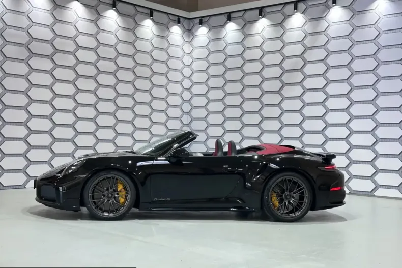 Porsche 992 din 2026 cu 20 km - oferta POR203996 - foto 4