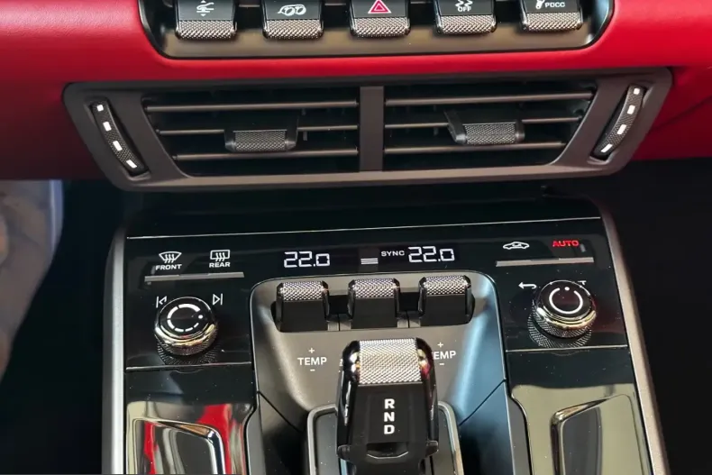 Porsche 992 din 2026 cu 20 km - oferta POR203996 - foto 32