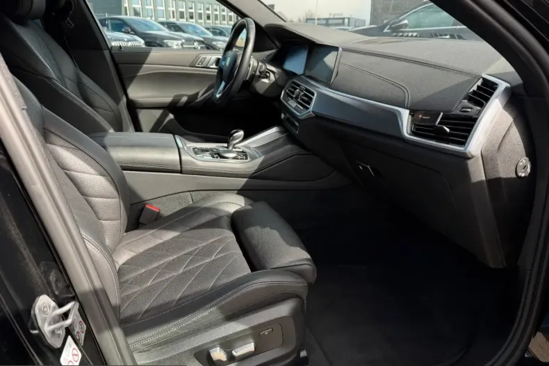 BMW X6 (Seria X) din 2023 cu 53.175 km - oferta BMW203998 - foto 10