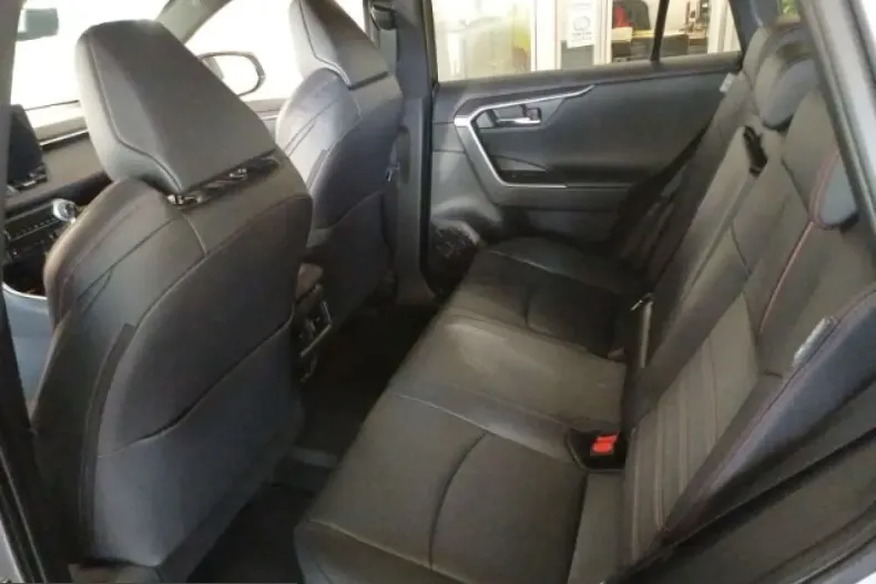 Toyota RAV4 din 2024 cu 15.550 km - oferta TOY204007 - foto 16