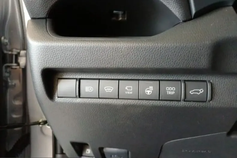 Toyota RAV4 din 2024 cu 15.550 km - oferta TOY204007 - foto 17