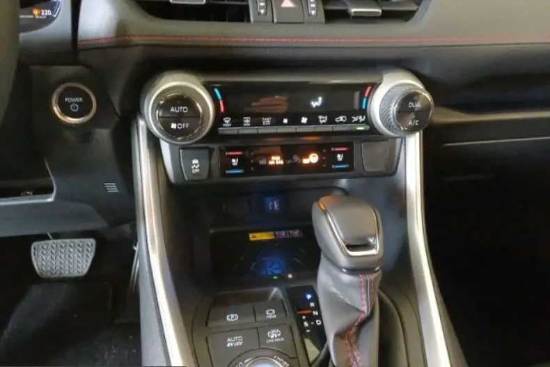 Toyota RAV4 din 2024 cu 15.550 km - oferta TOY204007 - foto 22