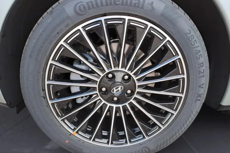 Hyundai IONIQ 9 din 2025 cu 8.500 km - oferta HYU204009 - foto 10