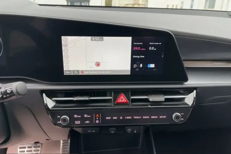 Kia Niro din 2025 cu 6.000 km - oferta KIA204011 - foto 12