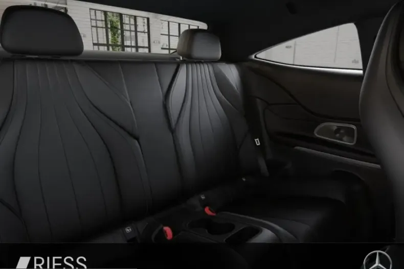 Mercedes-Benz CLE 300 (Clasa CLE) din 2025 cu 44.750 km - oferta MER204013 - foto 12