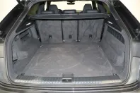 Audi Q8 din 2025 cu 9.754 km - oferta AUD204014 - foto 5