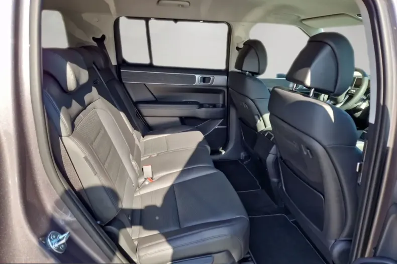 Hyundai Santa Fe din 2025 cu 7.000 km - oferta HYU204021 - foto 13