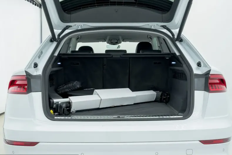 Audi Q8 din 2022 cu 67.825 km - oferta AUD204029 - foto 16