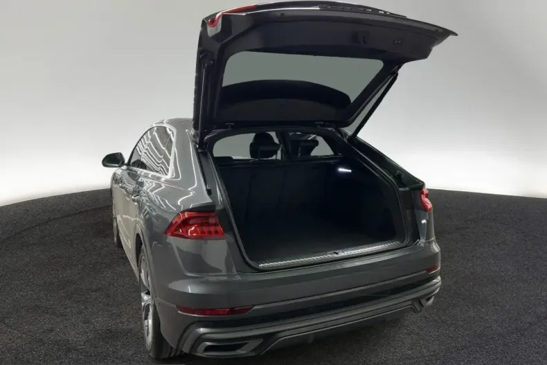 Audi Q8 din 2022 cu 50.060 km - oferta AUD204032 - foto 5