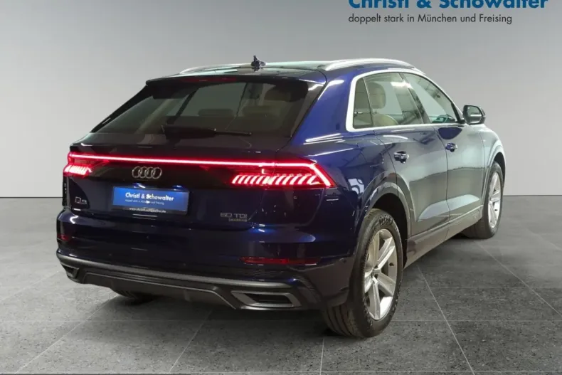 Audi Q8 din 2022 cu 61.350 km - oferta AUD204034 - foto 2