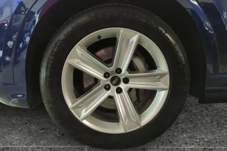 Audi Q8 din 2022 cu 61.350 km - oferta AUD204034 - foto 5